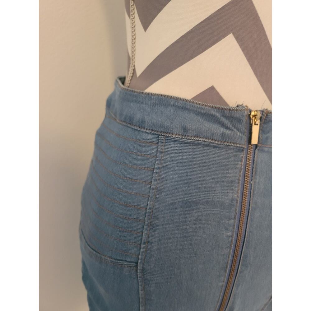 Marilyn Monroe Denim Pencil Skirt Sz M Full Front 2-Way Zip Knee Length Stretchy - Picture 4 of 12